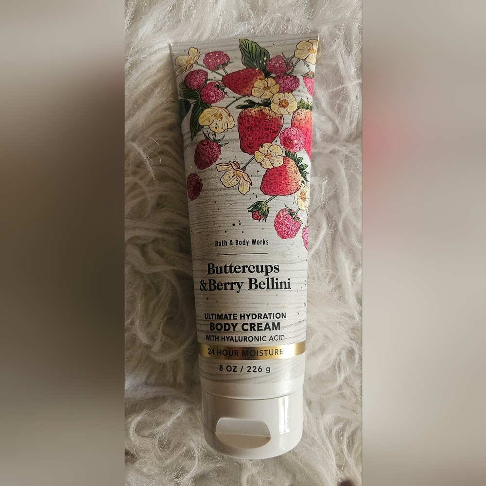 BATH & BODY WORKS BUTTERCUPS & BERRY BELLDINI BODY CREAM